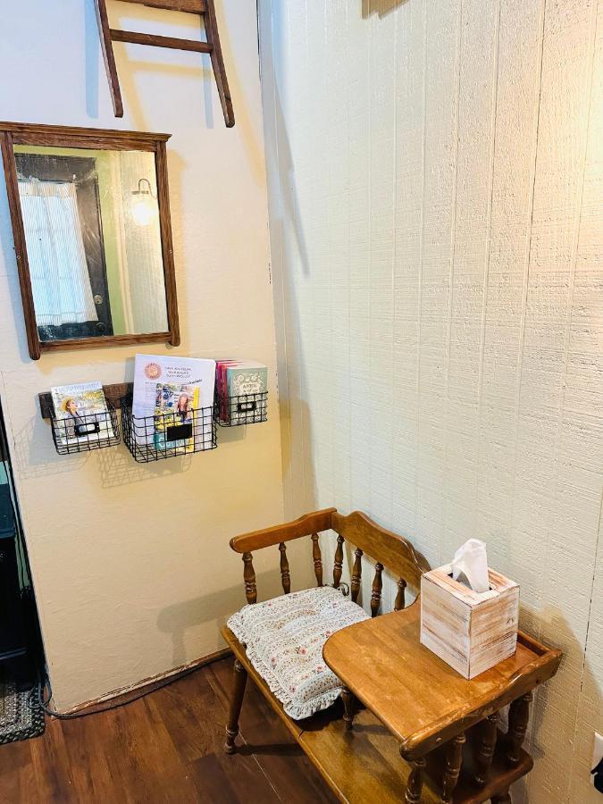 Acorn Hideaways Canton Unwind At Green Gables Suite For Up To 3 Luaran gambar